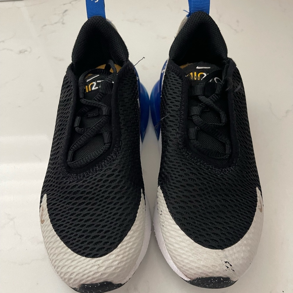 Nike Air 270 Little Boys Sneakers 13